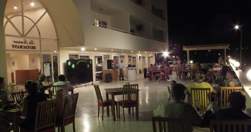 Tuntas Family Suites photo 6